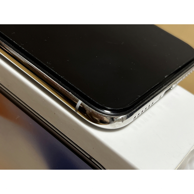 iPhone(アイフォーン)のiPhoneX 64G スマホ/家電/カメラのスマートフォン/携帯電話(スマートフォン本体)の商品写真