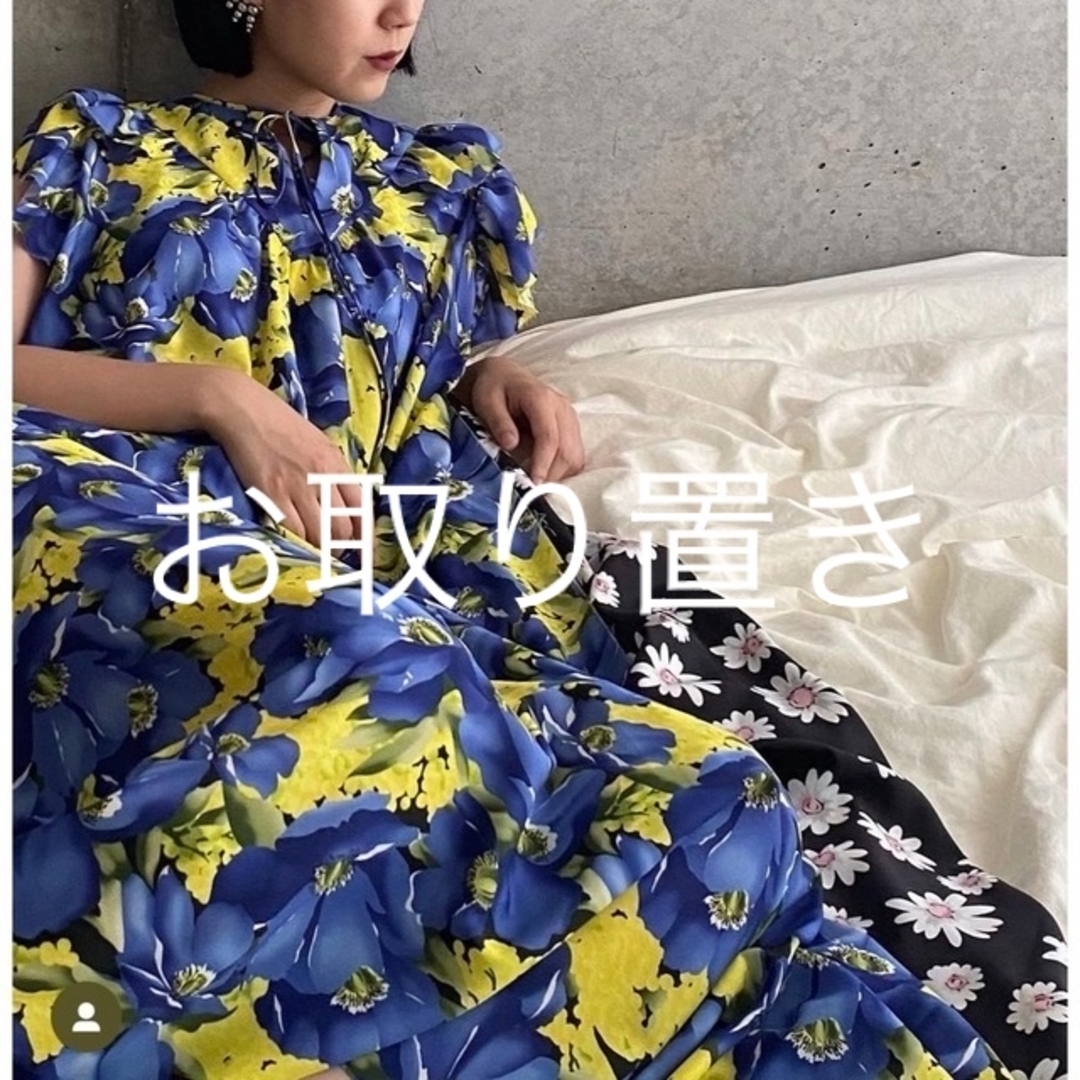 balenciaga バレンシアガ ワンピース 花柄 フラワー 正規激安 www