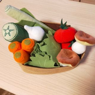 イケア(IKEA)のIKEA　DUKTIG ドゥクティグ野菜セット 14点(知育玩具)