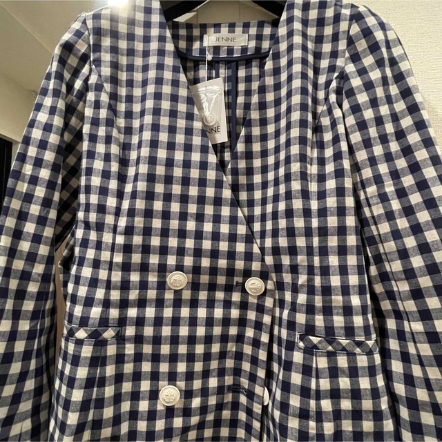 　JENNE ギンガムチェック　大人サマージャケット Mサイズ レディースのジャケット/アウター(テーラードジャケット)の商品写真
