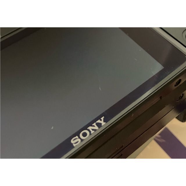 SONY(ソニー)のソニー ミラーレス一眼 α6100 ダブルズームレンズキット ブラック スマホ/家電/カメラのカメラ(ミラーレス一眼)の商品写真