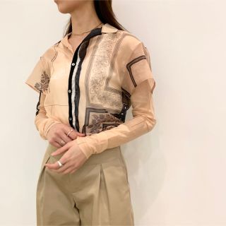 トーガ(TOGA)の【美品】mister it. SHIRT (Chantal)(Tシャツ(半袖/袖なし))