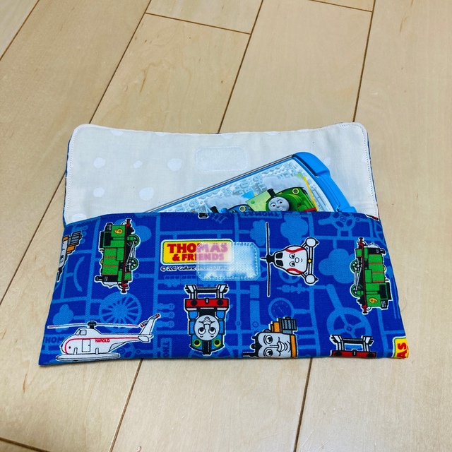 No.50 入園グッズ　トーマス　カトラリーケース ハンドメイドのキッズ/ベビー(外出用品)の商品写真