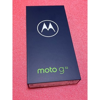 モトローラ(Motorola)のモトローラ　moto g32 サテンシルバー　新品(スマートフォン本体)