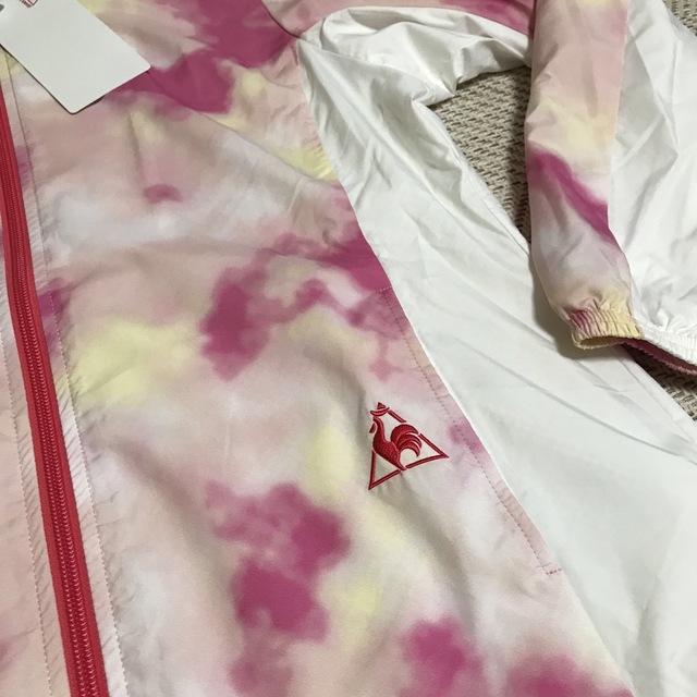 le coq sportif(ルコックスポルティフ)のルコック　ナイロンジャケット❣️値下げ レディースのジャケット/アウター(ナイロンジャケット)の商品写真