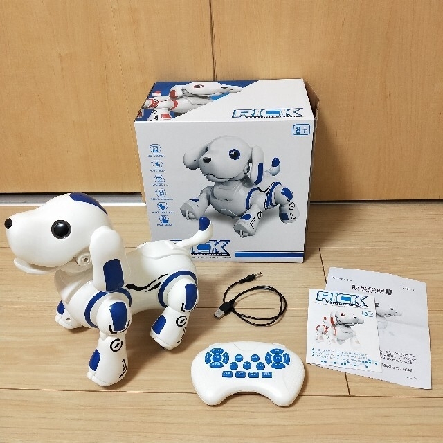 【最終値下げ】ロボットパピー　ブルー エンタメ/ホビーのおもちゃ/ぬいぐるみ(トイラジコン)の商品写真