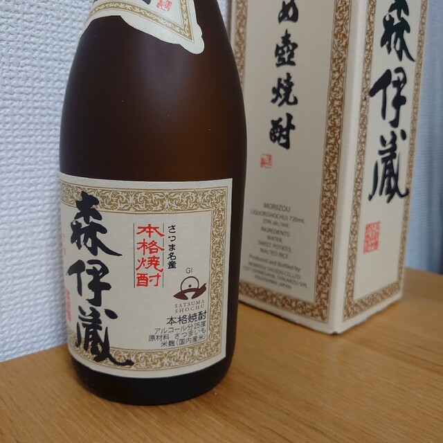 森伊蔵　かめ壺焼酎　720ml 食品/飲料/酒の酒(焼酎)の商品写真