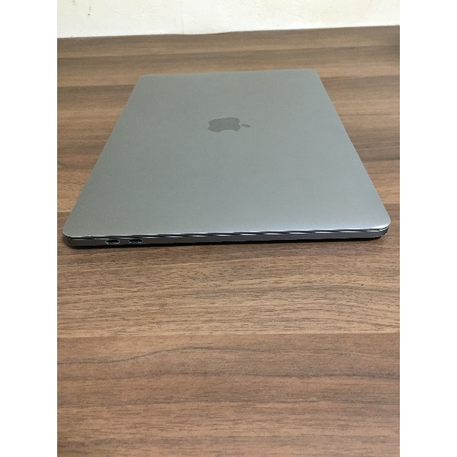 MacBook Pro 13インチ 2017 メモリ16GB 256GB 3