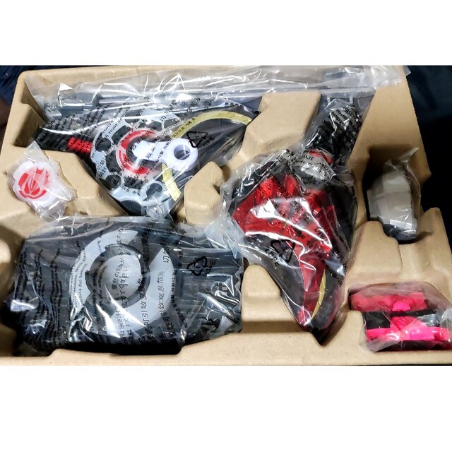 BANDAI(バンダイ)の仮面ライダーギーツ　デザイアドライバー エンタメ/ホビーのフィギュア(特撮)の商品写真