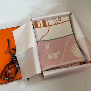 Hermes - 【新品未使用】 HERMES バスラップ アヴァロン おくるみ ...