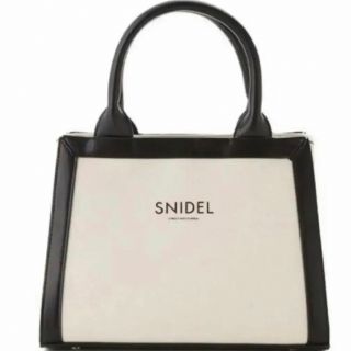 スナイデル(SNIDEL)のsnidel スナイデル ロゴキャンバスバッグ(トートバッグ)