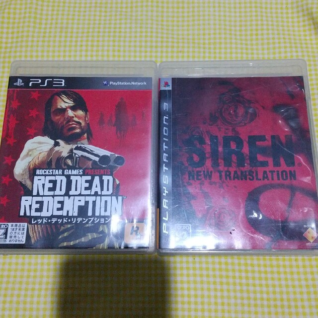 PS3ソフト２本セット SIREN サイレン ニュートランスレーション ほか エンタメ/ホビーのゲームソフト/ゲーム機本体(家庭用ゲームソフト)の商品写真