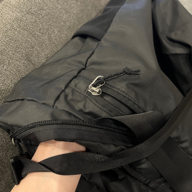 patagonia(パタゴニア)のパタゴニア　patagonia ウルトラライト　ホールトートパック 27L メンズのバッグ(バッグパック/リュック)の商品写真