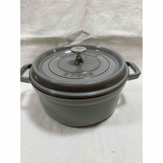 ストウブ(STAUB)の【値下げ】Staub ストウブ ラウンドココット 24cm グレー(鍋/フライパン)