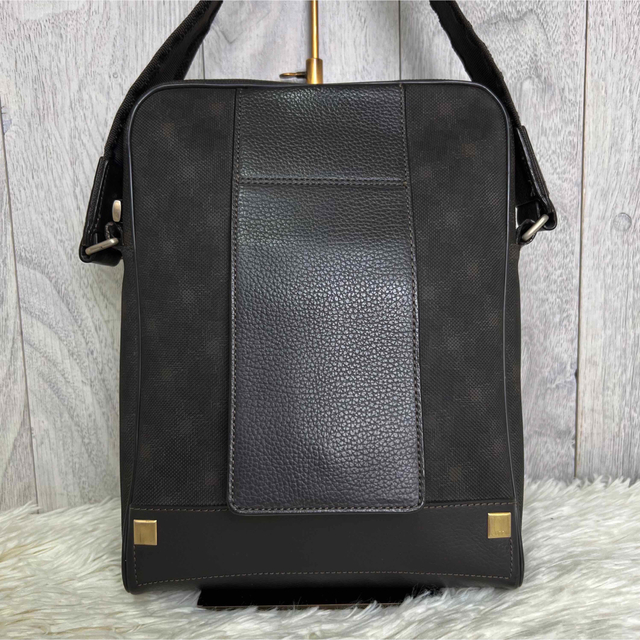 美品♡希少♡縦長♡dunhill ダンヒル レザー フラップ ショルダー