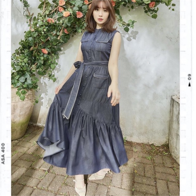 Her lip to(ハーリップトゥ)のHer lip to♡Marseille Belted Denim Dress レディースのワンピース(ロングワンピース/マキシワンピース)の商品写真