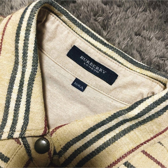 BURBERRY(バーバリー)のバーバリー　Burberry チェック　シャツ　160A レディースのトップス(シャツ/ブラウス(長袖/七分))の商品写真