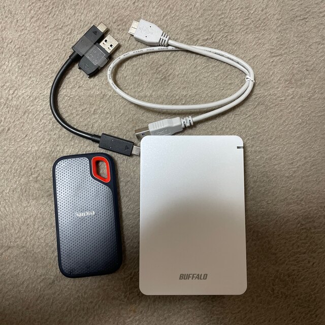 BUFFALO 耐衝撃ポータブルハードディスク HD-PGF5.0U3-GWHA 最新作の