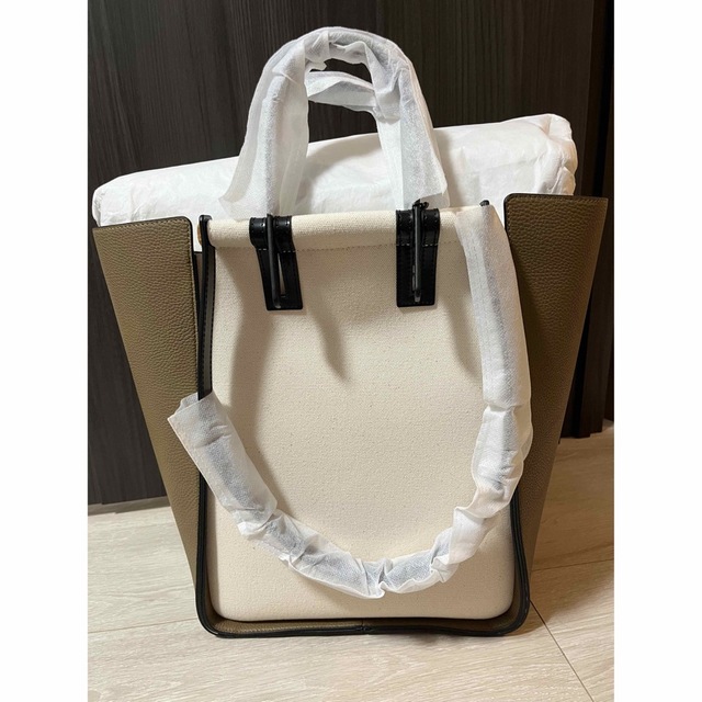 ※即日配送※【新品・未使用】BUTTERFLY BAG A4トート 3