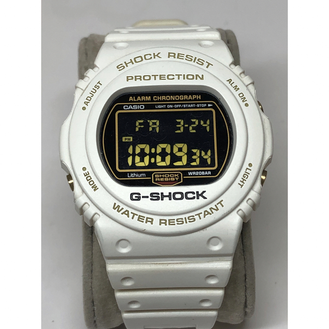 美品　カシオ G-SHOCK ホワイト DW-5725B 25周年記念モデル