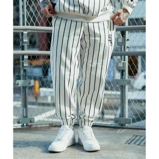 サブサエティ(Subciety)の【WHITE】Subciety/(U)STRIPE SWEAT PANTS(その他)