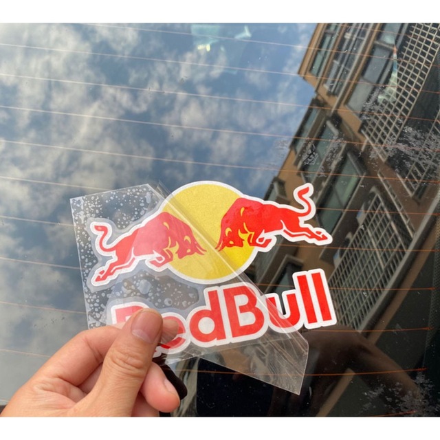 ◆6×4.1cm◆ レッドブル ステッカー  RedBull 防水 2枚セット 自動車/バイクのバイク(ステッカー)の商品写真