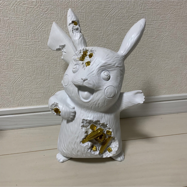 IKEA - 【新品】ダニエルアーシャム ピカチュウ フィギュア クリスタル IKEA - 【新品】ダニエルアーシャム ピカチュウ フィギュア クリスタル