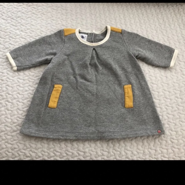 PETIT BATEAU(プチバトー)のプチバトー　ワンピース　70 キッズ/ベビー/マタニティのベビー服(~85cm)(ワンピース)の商品写真