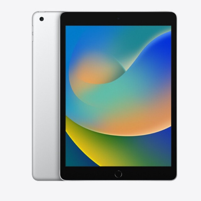 iPad(アイパッド)の第9世代　10.2インチiPad Wi‑Fiモデル 64GB - シルバー スマホ/家電/カメラのPC/タブレット(タブレット)の商品写真