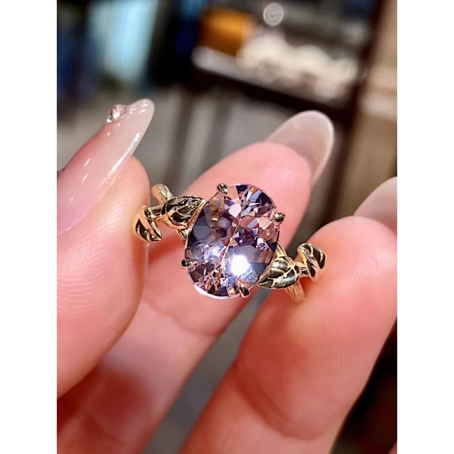 天然モルガナイト    リング 2.9ct k18 ¥ レディースのアクセサリー(リング(指輪))の商品写真