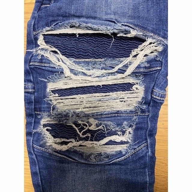 ZARA(ザラ)のZARA ザラ　デニム　ダメージジーンズ メンズのパンツ(デニム/ジーンズ)の商品写真