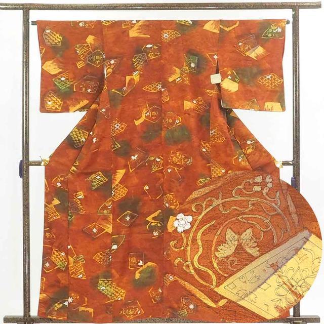 小紋 身丈159cm 裄64cm 前幅24cm 後幅30cm 袖丈49cm 正絹(シルク ...