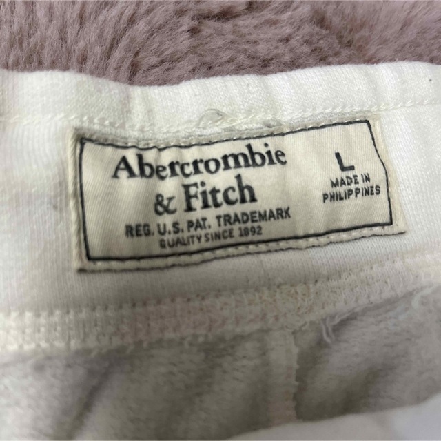 Abercrombie&Fitch(アバクロンビーアンドフィッチ)の最終日‼️3月31日までセール中‼️ アバクロ　ハーフパンツ　L メンズのパンツ(ショートパンツ)の商品写真