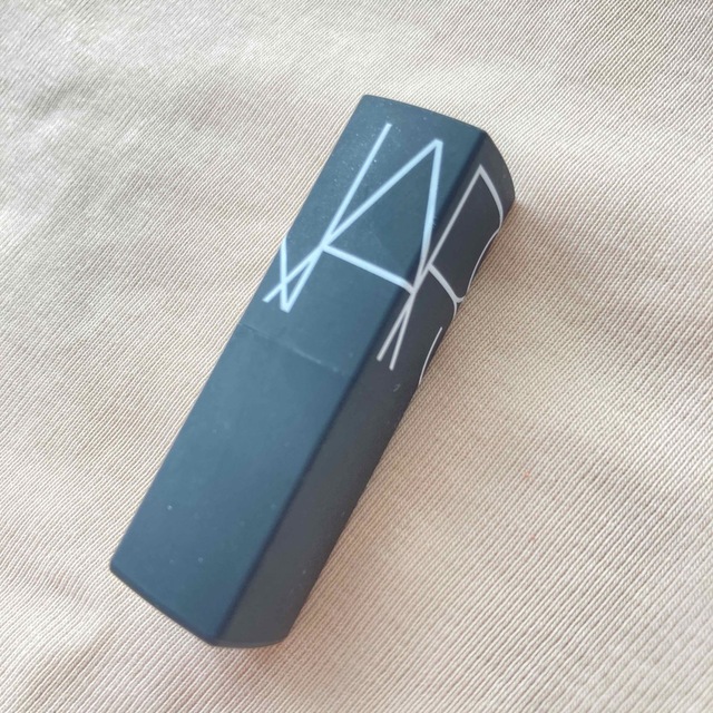 NARS(ナーズ)のNARS ナーズ リップスティック 9408  [オーガズム] ミニ　口紅 コスメ/美容のベースメイク/化粧品(口紅)の商品写真