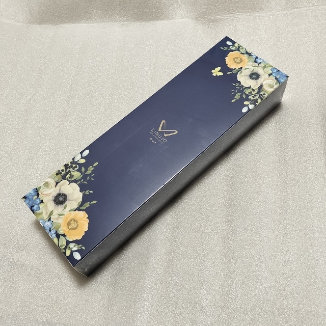 新品未開封】 KINUJO BK 絹女 ストレートヘアアイロン DS100 激安正規