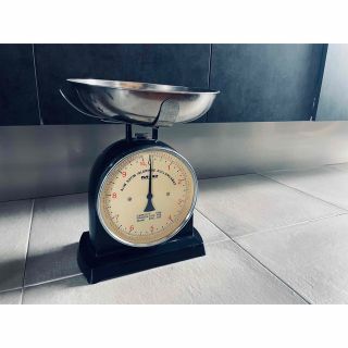 お店で人気の商品 - USA アンティーク スケール 計り器 店舗什器