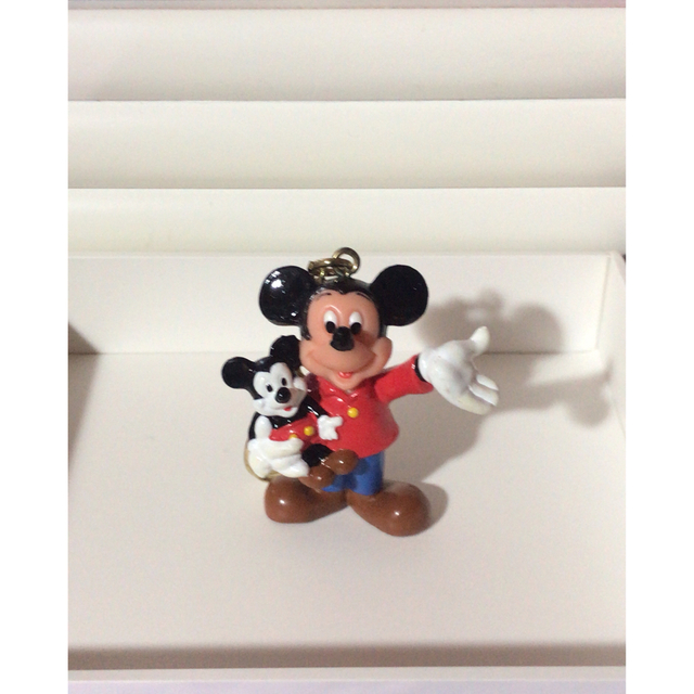 Disney(ディズニー)の昭和レトロミッキー キーホルダー アメトイ エンタメ/ホビーのおもちゃ/ぬいぐるみ(キャラクターグッズ)の商品写真