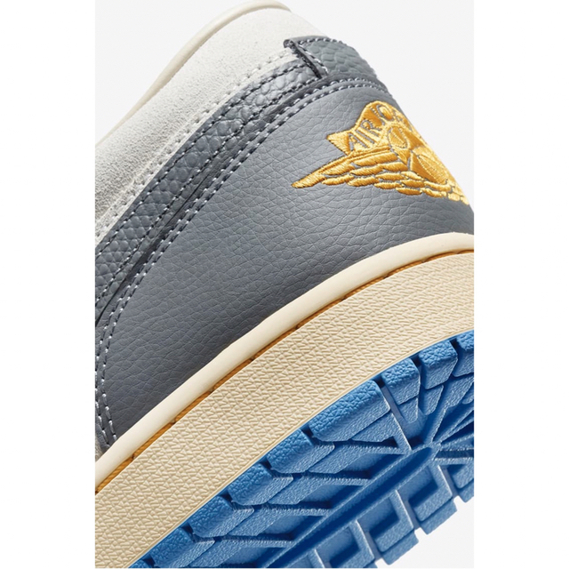 【新品★送料込‼️】Nike Air Jordan 1 Low Tokyo 96 メンズの靴/シューズ(スニーカー)の商品写真