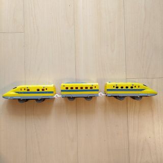 タカラトミー(Takara Tomy)のドクターイエロー（ライト付）プラレール(電車のおもちゃ/車)