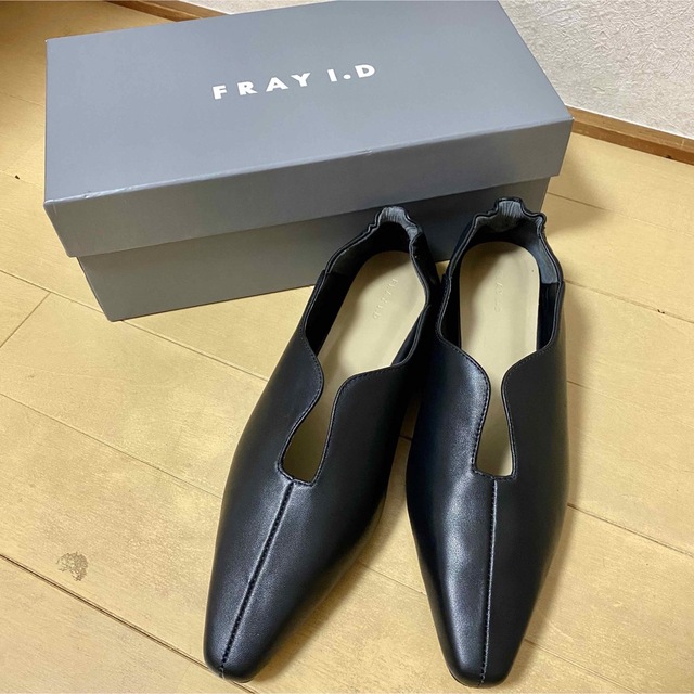 FRAY I.D(フレイアイディー)のFRAY I.D カッティングパンプス レディースの靴/シューズ(ローファー/革靴)の商品写真