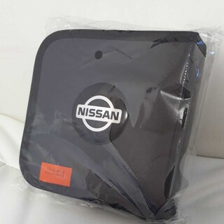 ニッサン(日産)のNISSAN 日産　3D立体エンブレム　CD収納ケース(その他)