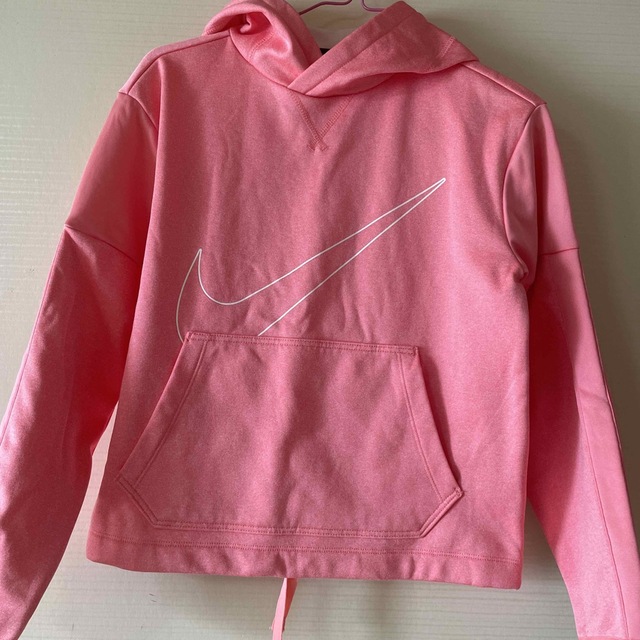 NIKE(ナイキ)のNIKE ジュニア　トレーナー キッズ/ベビー/マタニティのキッズ服女の子用(90cm~)(その他)の商品写真