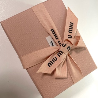 ミュウミュウ(miumiu)のmiumiu 空箱リボン 紙袋(ショップ袋)