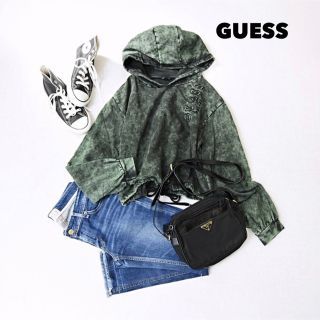 ゲス(GUESS)のGUESS ストーンウォッシュ パーカー オーバーサイズ ストリート(パーカー)