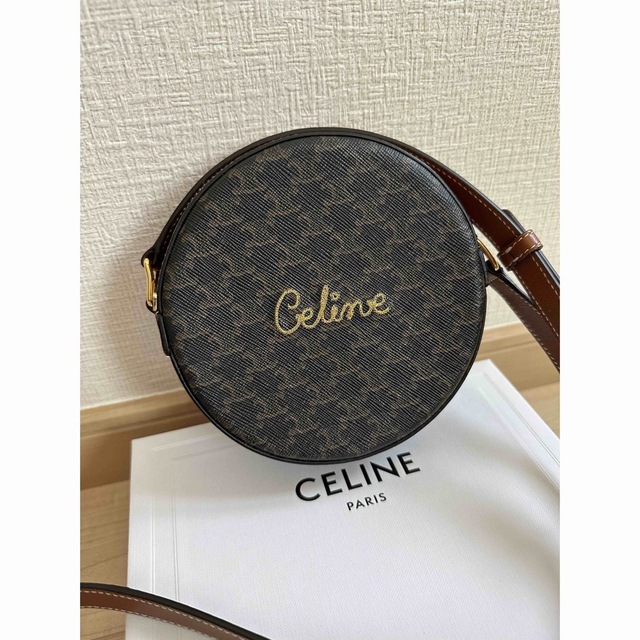 celine(セリーヌ)のセリーヌ・CELINEトリオンフキャンバス ラウンドポシェット美品！！ レディースのバッグ(ショルダーバッグ)の商品写真