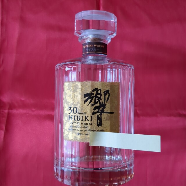 響30年 空瓶&化粧箱 ウイスキー 響30年 空瓶&化粧箱 ウイスキー