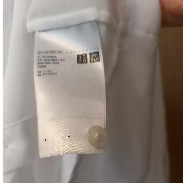 UNIQLO(ユニクロ)のユニクロブラウス　白　Ｌ レディースのトップス(シャツ/ブラウス(長袖/七分))の商品写真