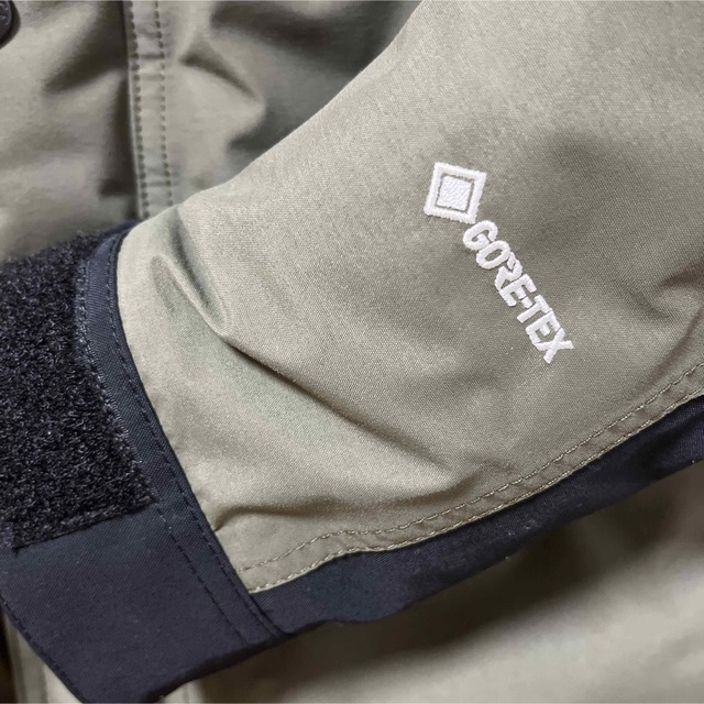 THE NORTH FACE(ザノースフェイス)のかずたか821202様専用 美品 ノースフェイスマウンテンダウン Sニュートープ メンズのジャケット/アウター(ダウンジャケット)の商品写真