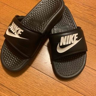 ナイキ(NIKE)のレディース・NIKE シャワーサンダル　24㎝(サンダル)