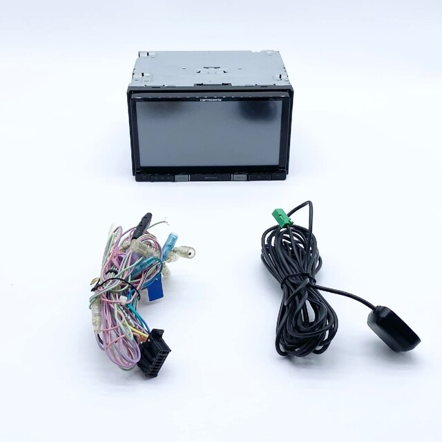 R3789 カロッツェリア 楽ナビ　AVIC-RZ301 ジャンク品 自動車/バイクの自動車(カーナビ/カーテレビ)の商品写真